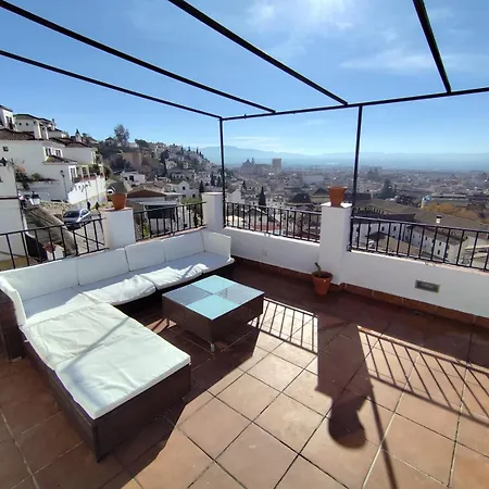 Grx Apartment *
