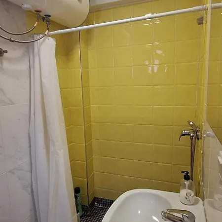 Grx Apartment *